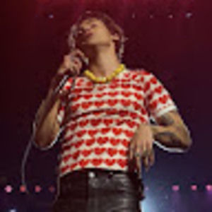 Meet your Posher, Alexis